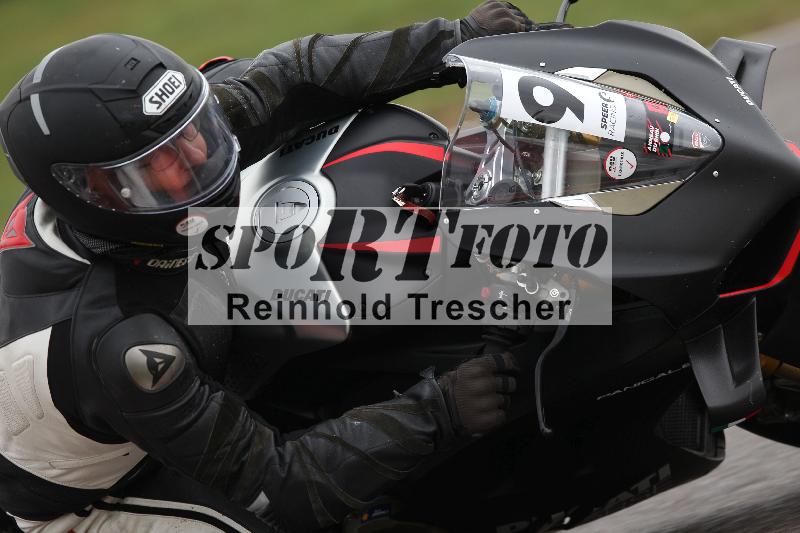 Archiv-2022/68 13.10.2022 Speer Racing ADR/Freies Fahren rot und gelb/9